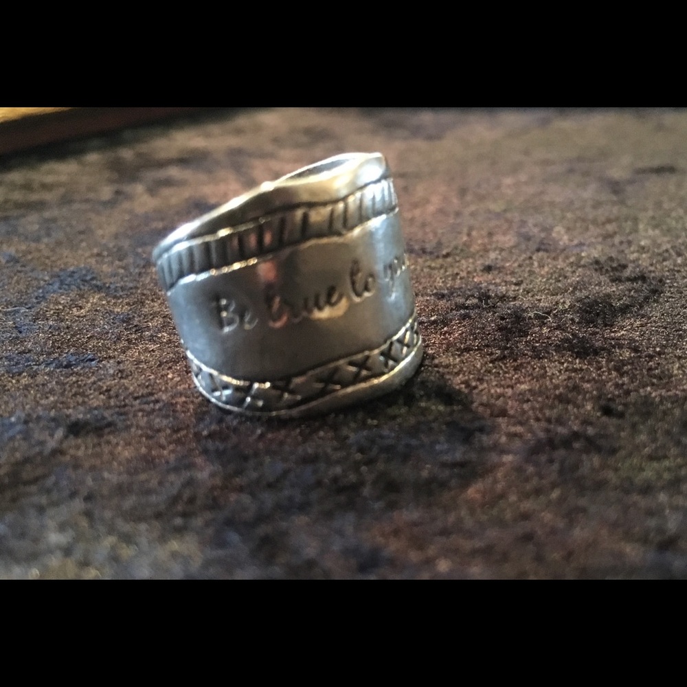 Silpada Ring sz 8